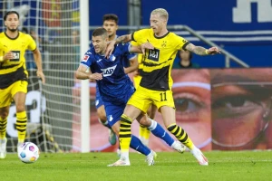 Dortmund izdržao sa desetoricom, pobedio u Hofenhajmu i izbio na prvo mesto